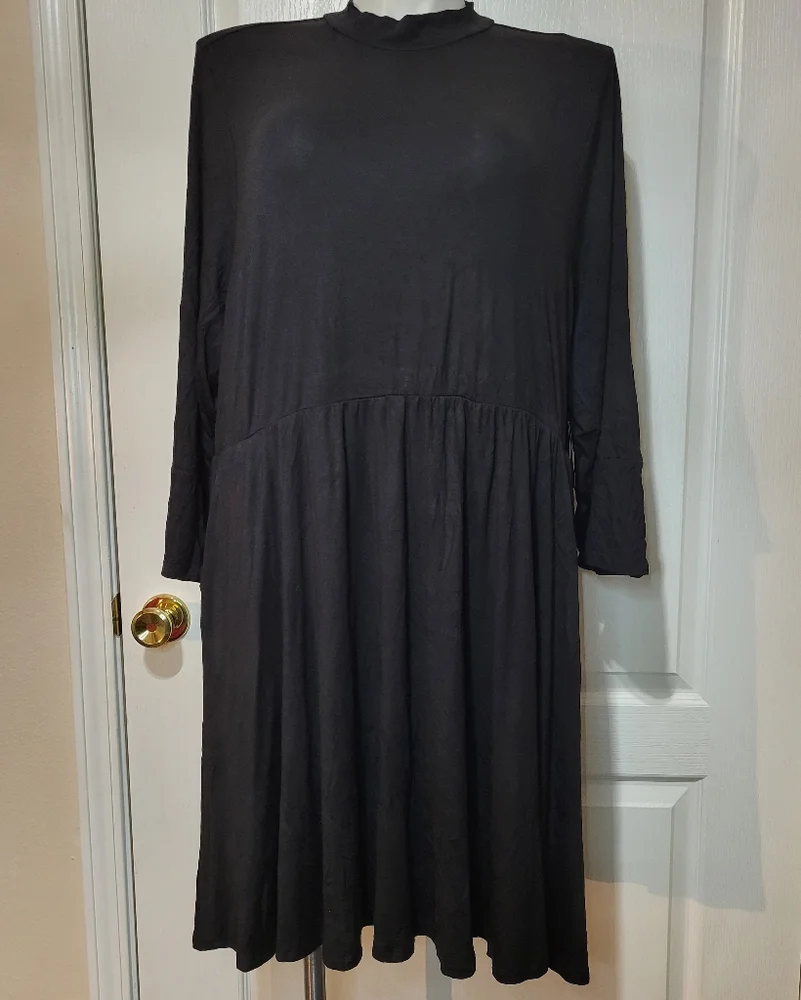 Torrid Super Soft Black Mock Midi Dress - Picture 3 of 13